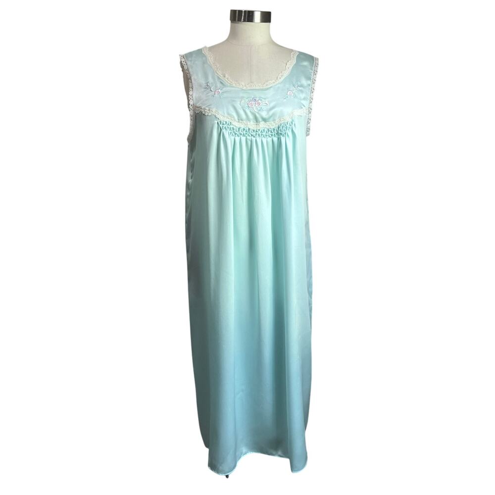 80s Vintage Light Blue Barbizon Danity Elegant Night Gown Sz M